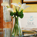 Calla Lilies In Glass Vase 21 in. White